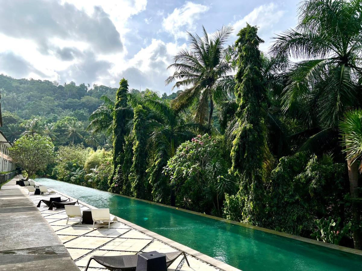 Kebun Villas & Resort Senggigi Extérieur photo