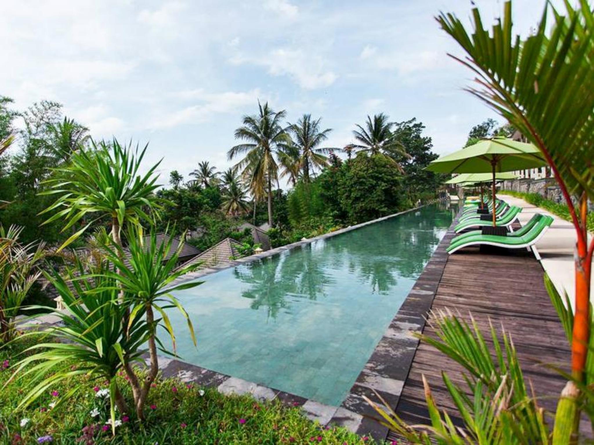Kebun Villas & Resort Senggigi Extérieur photo