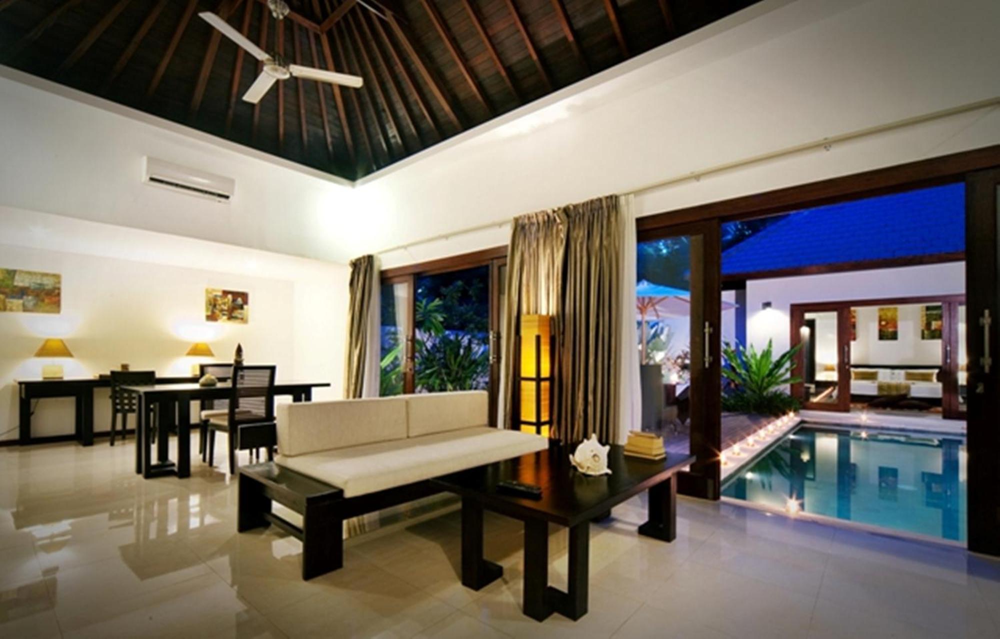 Kebun Villas & Resort Senggigi Extérieur photo