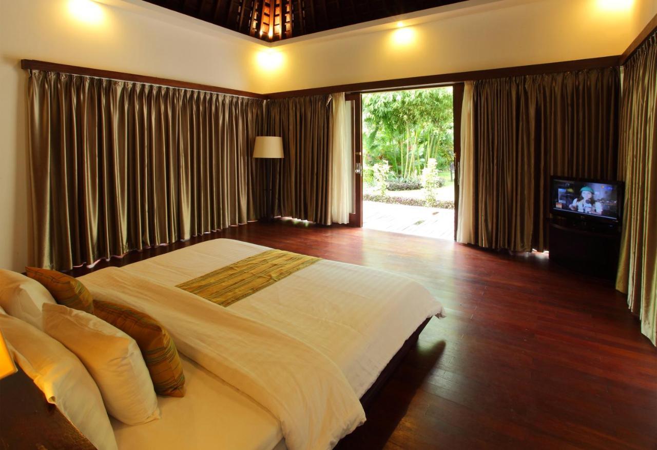 Kebun Villas & Resort Senggigi Extérieur photo