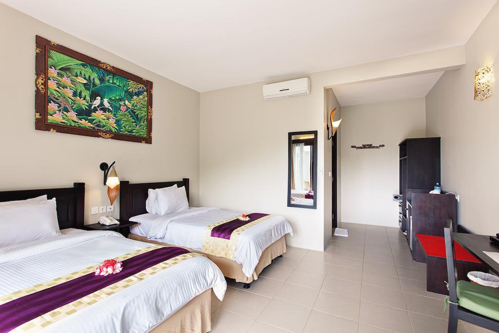 Kebun Villas & Resort Senggigi Extérieur photo