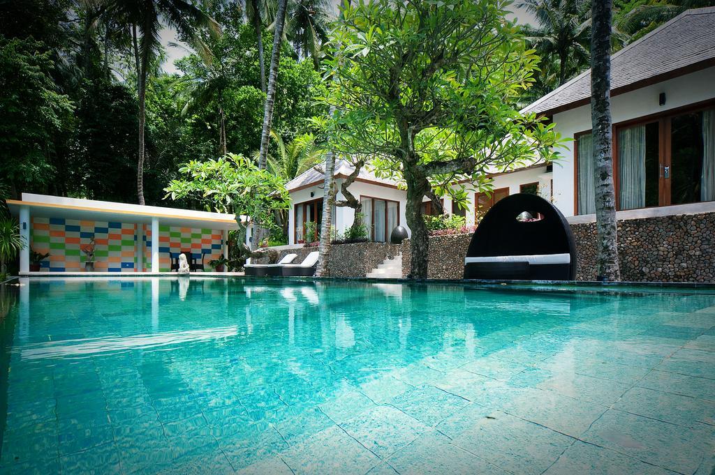 Kebun Villas & Resort Senggigi Extérieur photo